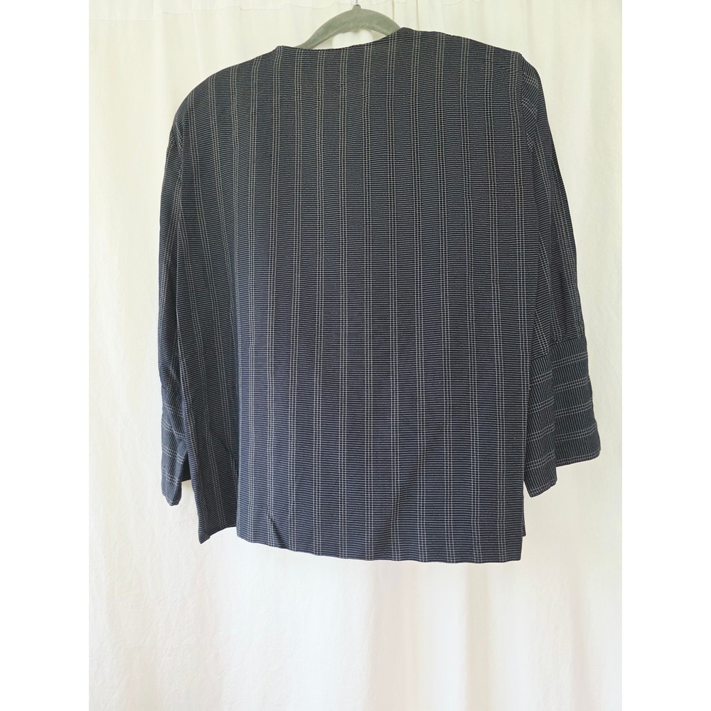 Emporio Armani Vintage Navy Pinstripe Split Front Blouse Made in Italy Top 40 - Picture 3 of 8